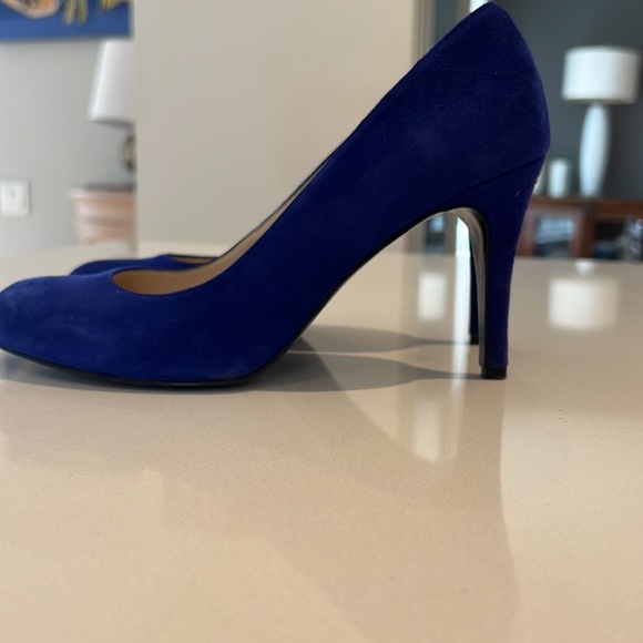 Nine West cobalt blue suede pumps - Picture 3 of 4